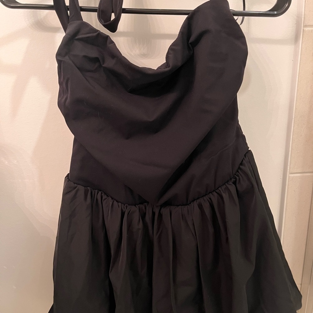 Black Mini bubble Dress - Picture 2 of 3